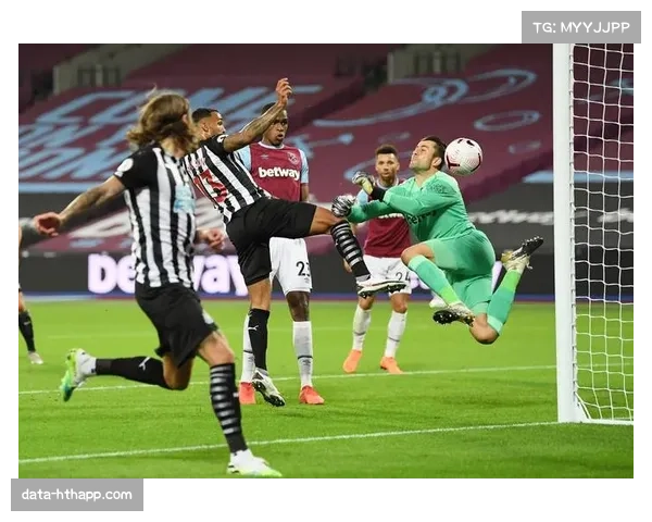 狼队vs西汉姆联保级生死战,伤病潮影响排兵布阵 狼队vs西汉姆联保级生死战,伤病潮影响排兵布阵