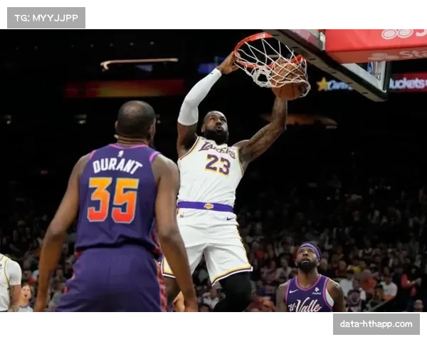 詹姆斯连续1473场得分8+，继续刷新历史第一纪录